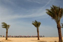 Monique begint met drie keer top-10